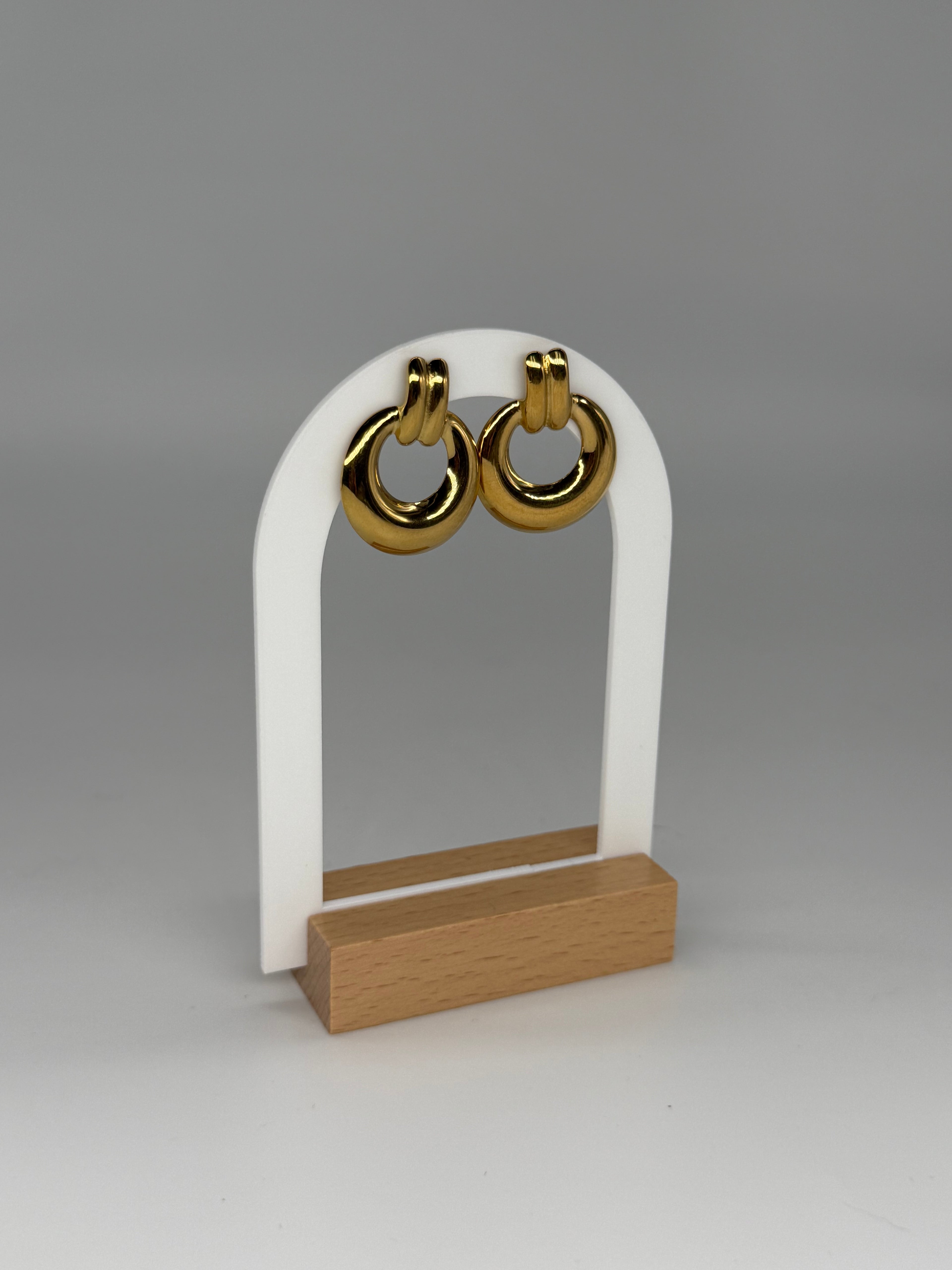 Ohrstecker Mathilda im Ringdesign aus Edelstahl