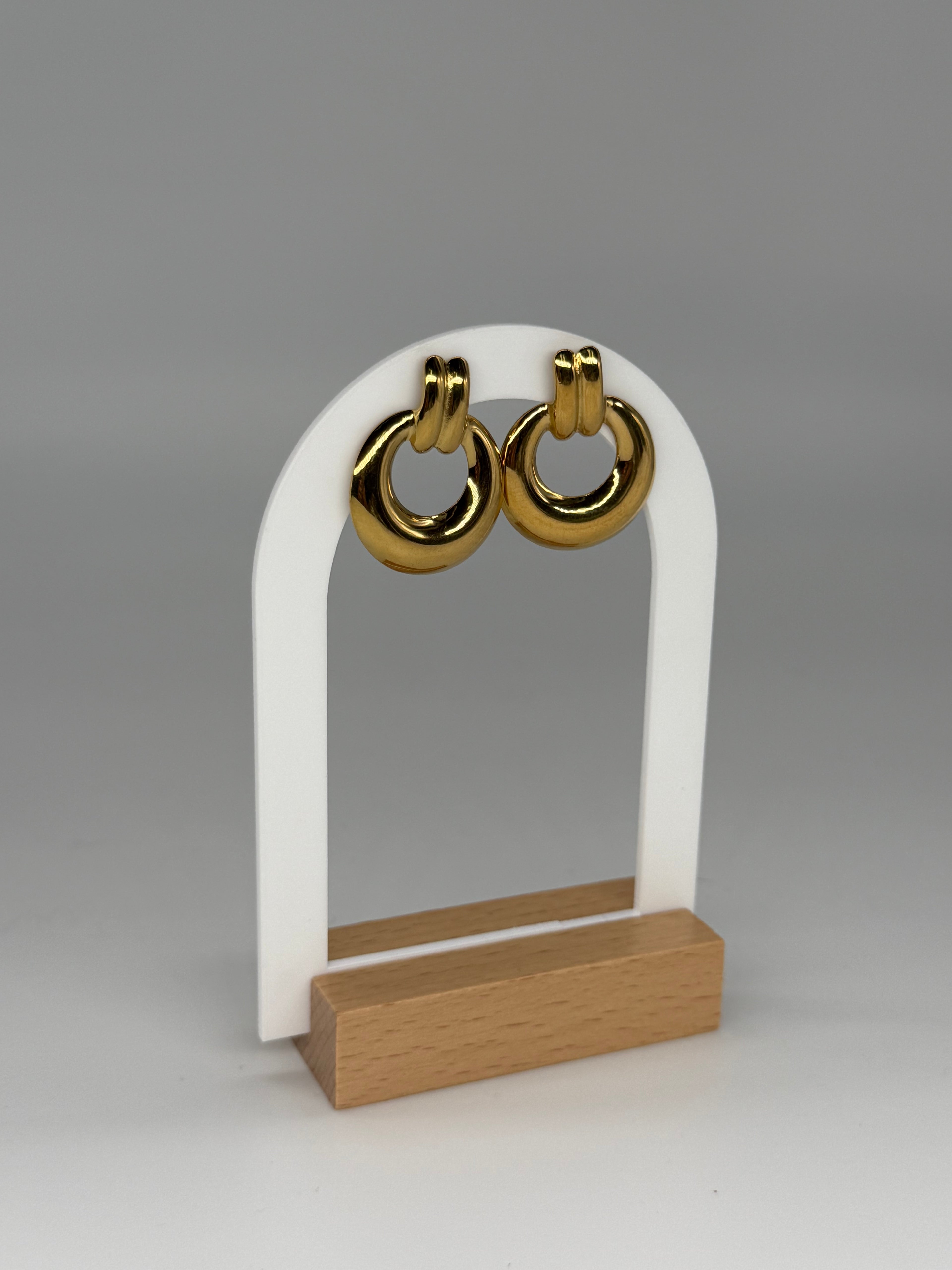 Ohrstecker Mathilda im Ringdesign aus Edelstahl