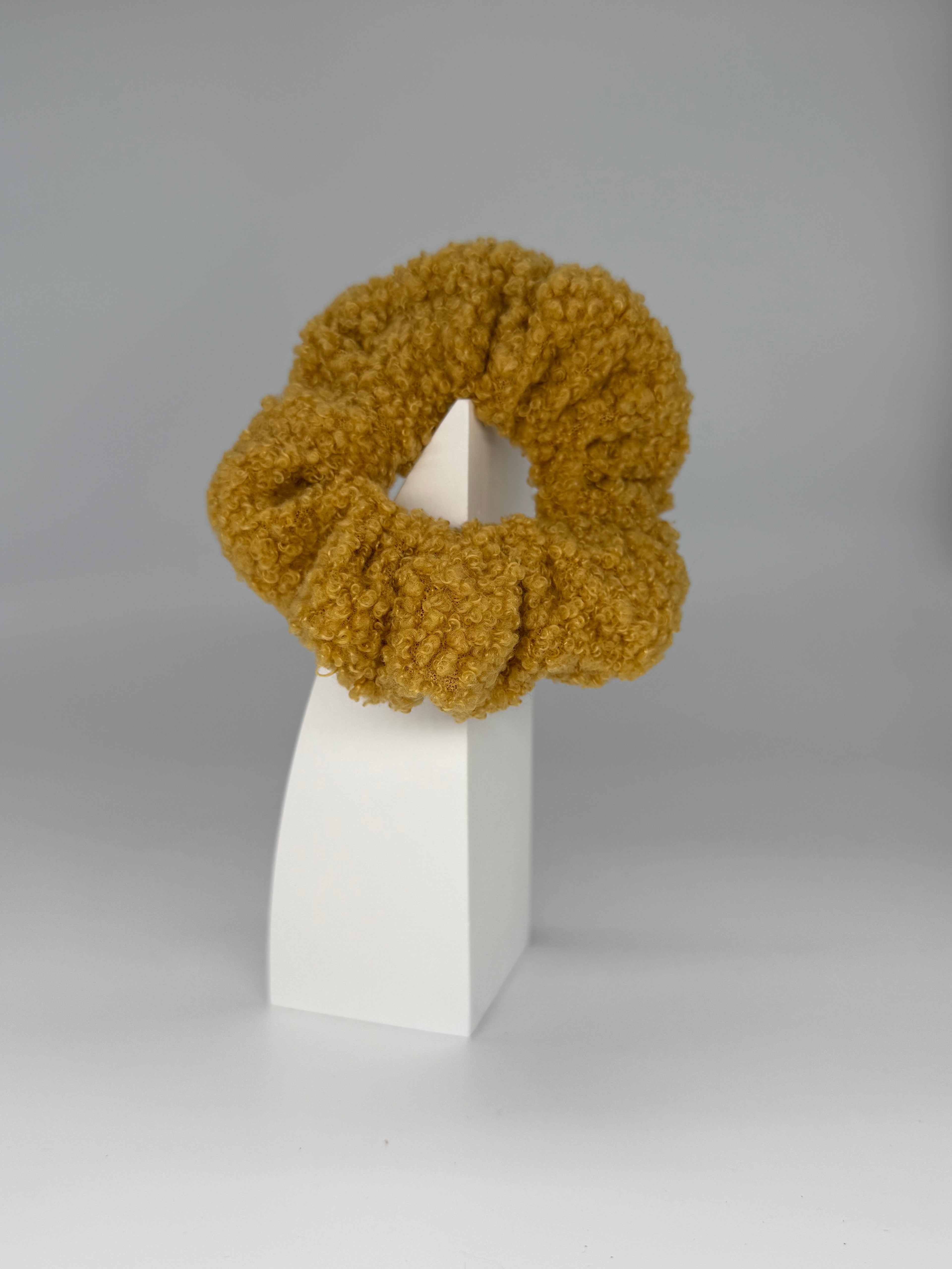 Scrunchie Teddy (Bouclé) MIDI Size