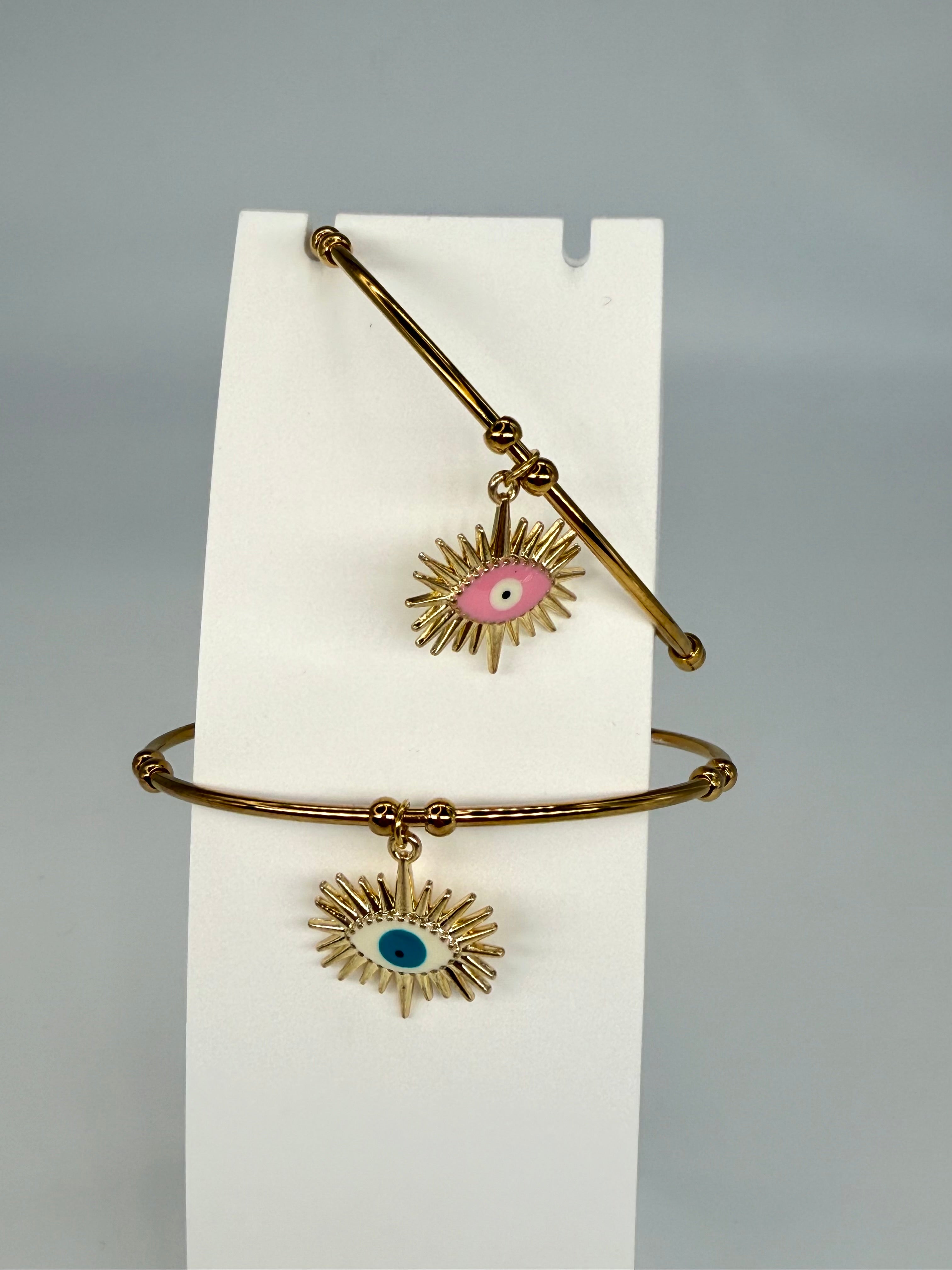 Armreif mit Augensymbol in Gold