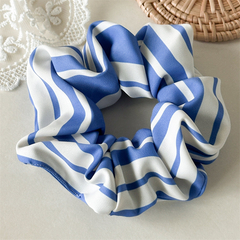 Scrunchie BLUE LINES - verschiedene Styles