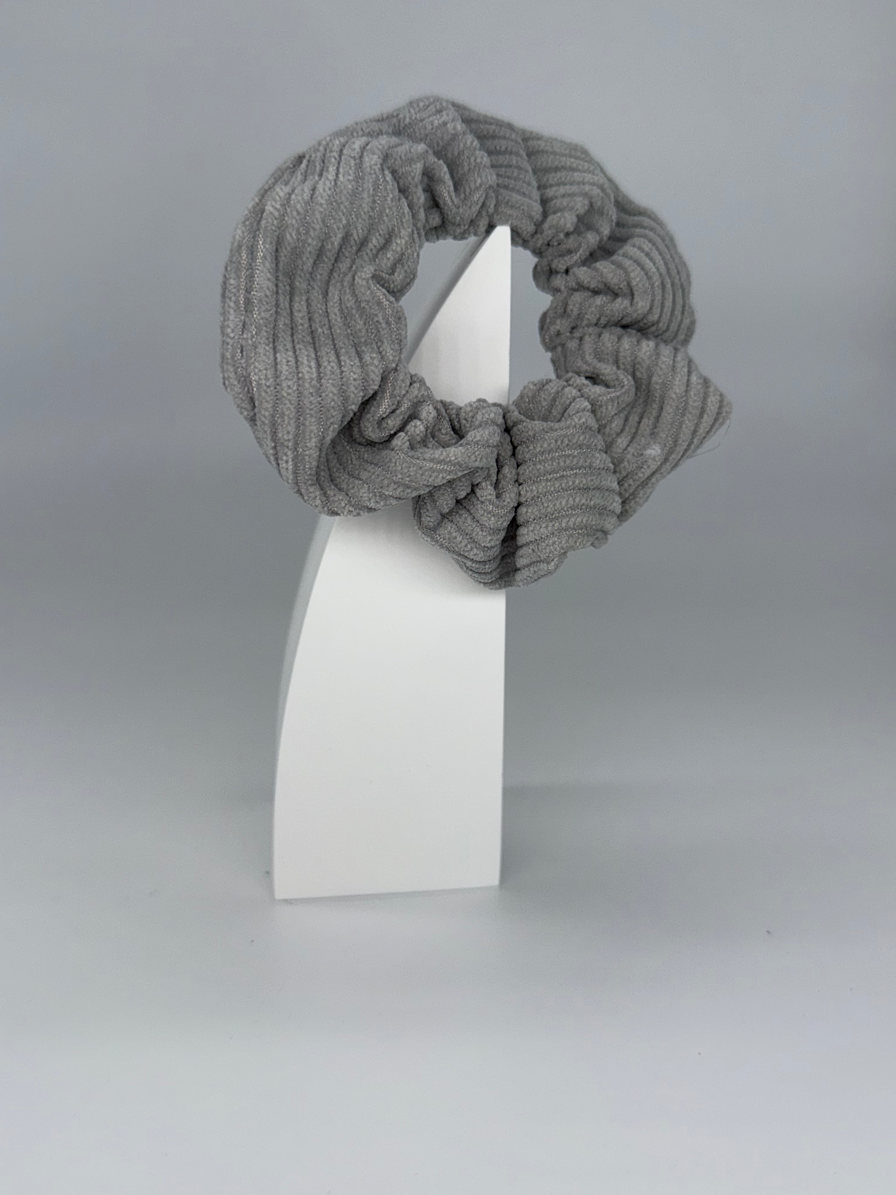 Scrunchie Streifen mit Struktur MIDI Size