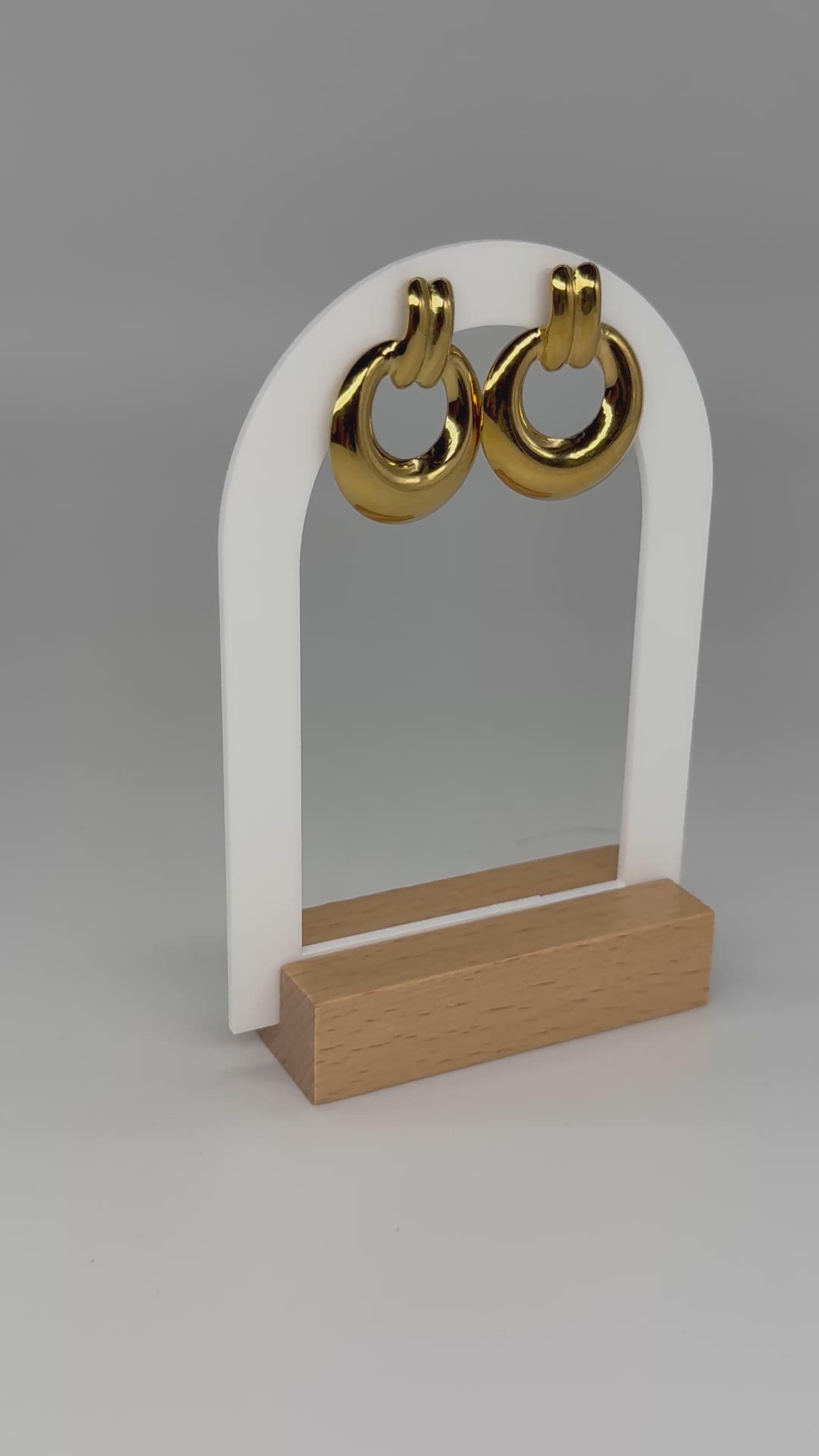 Ohrstecker Mathilda im Ringdesign aus Edelstahl