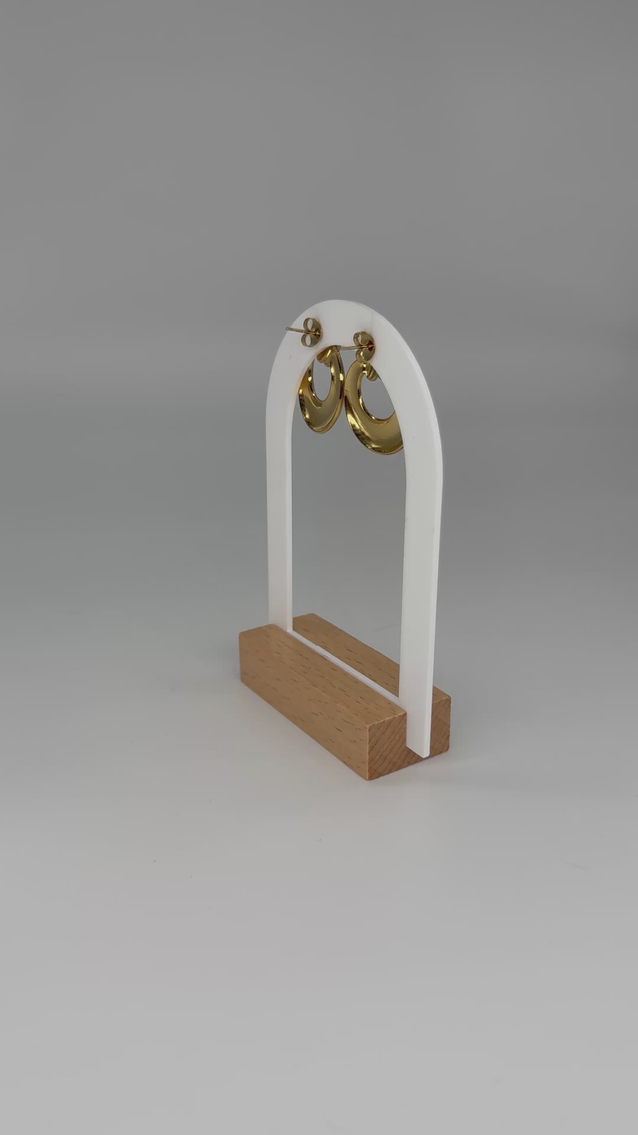 Ohrstecker Mathilda im Ringdesign aus Edelstahl